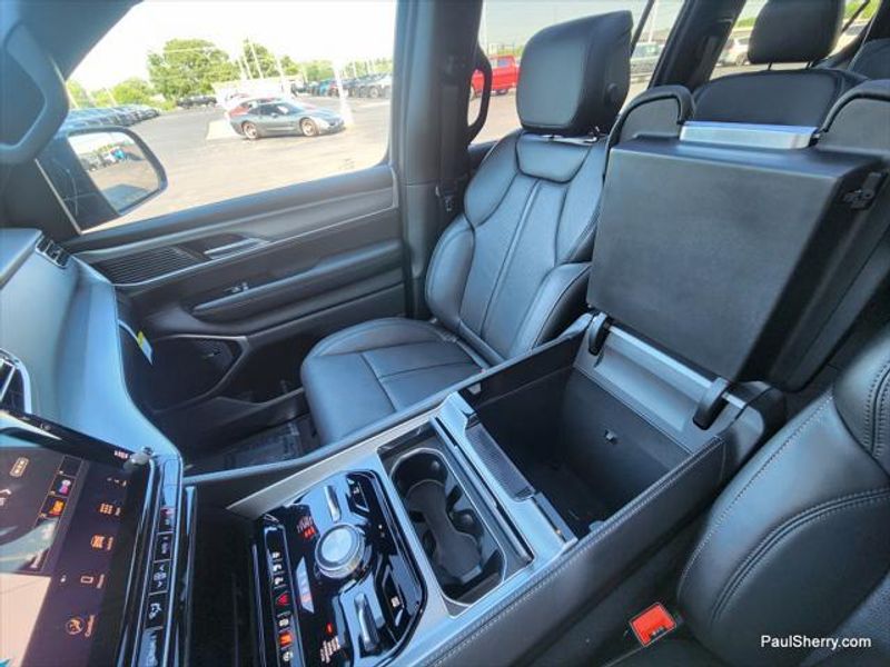 2026 Jeep Grand Wagoneer L Limited Reserve 4x4