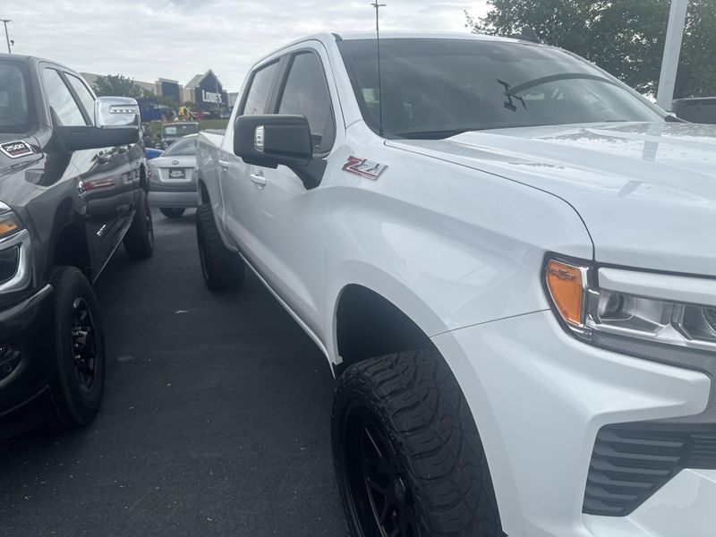 2024 Chevrolet Silverado 1500 RSTImage 4