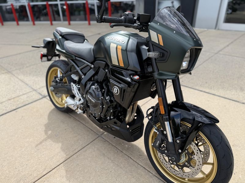2026 Suzuki GSX 8TTImage 8