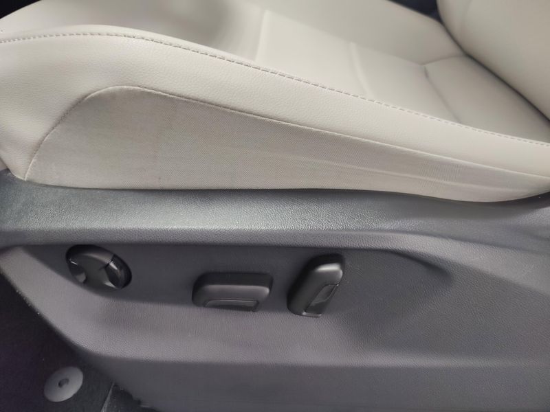 Used 2019 Volkswagen Tiguan SEL AWD w/Sunroof/NavImage 20