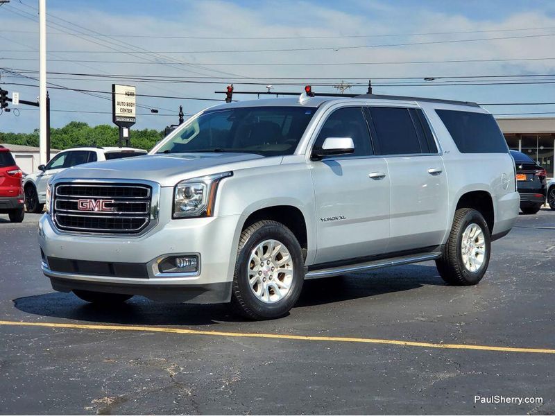 Used 2017 GMC Yukon XL SLTImage 6