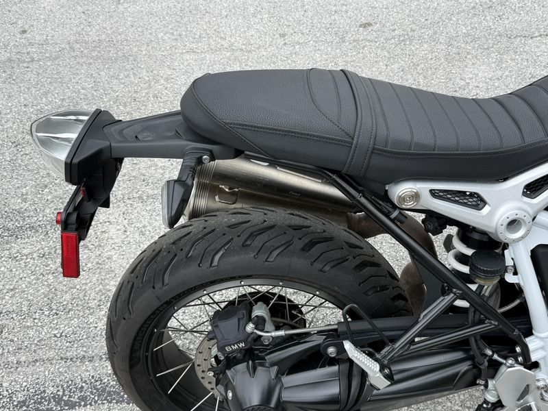 2023 BMW R NINE T SCRAMBLER