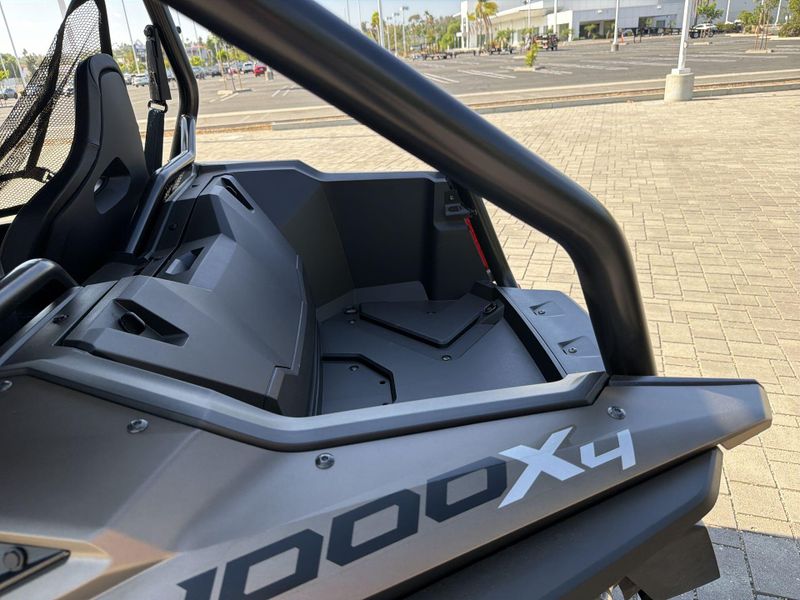 New 2026 Honda TALON 1000R-4 FOX LIVEVALVE Image 22