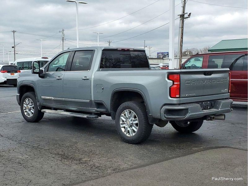 Used 2024 Chevrolet Silverado 2500HD High Country