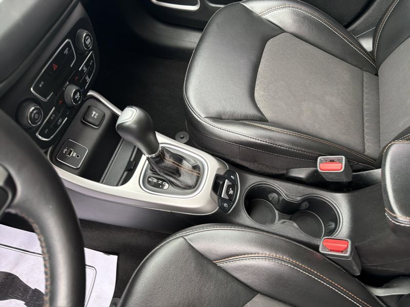 Used 2020 Jeep Compass LatitudeImage 26