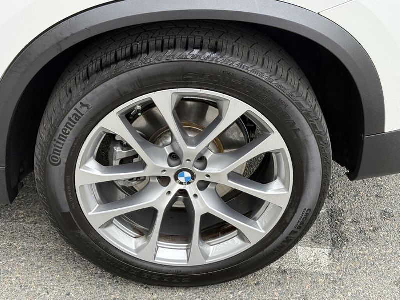 2025 BMW X5 sDrive40iImage 17
