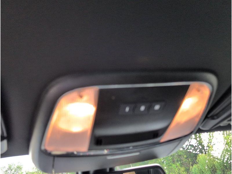 Used 2023 Dodge Charger GTImage 25