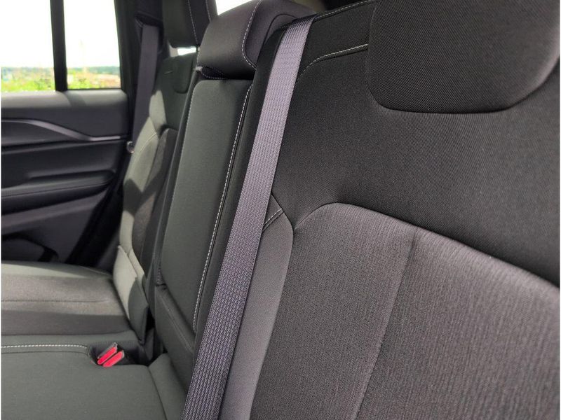 New 2025 Jeep Grand Cherokee Laredo X 4x2Image 30