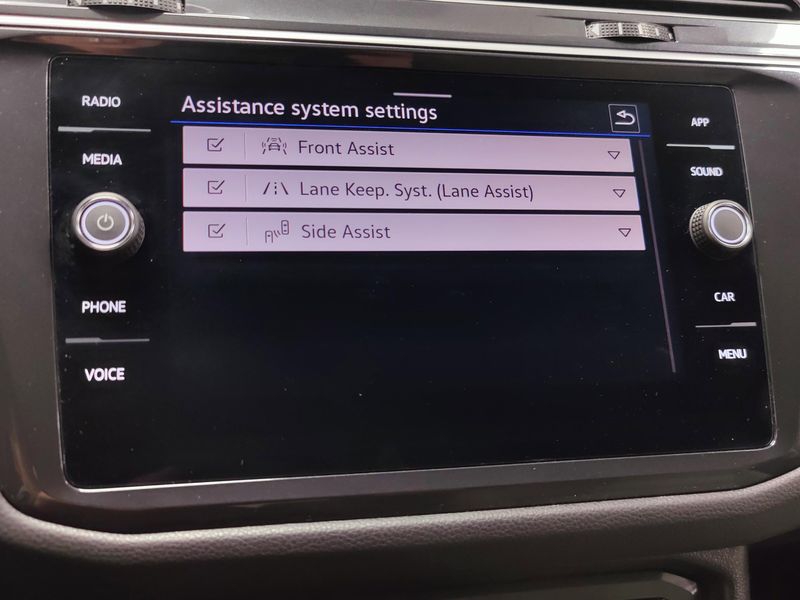 Used 2024 Volkswagen Tiguan S 4-Motion AWDImage 6