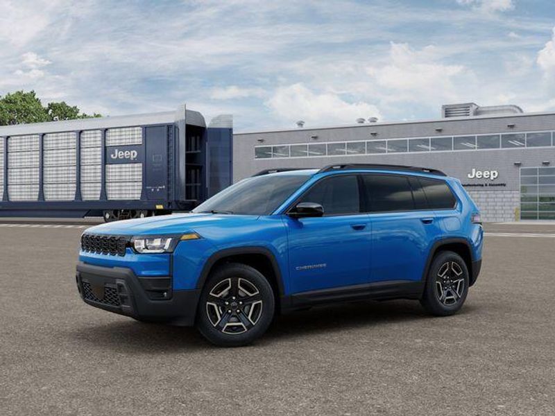 New 2026 Jeep Cherokee Laredo 4x4Image 2