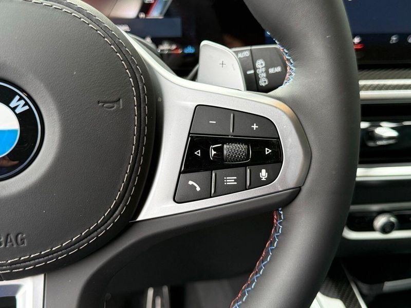 New 2026 BMW X5 M60iImage 24