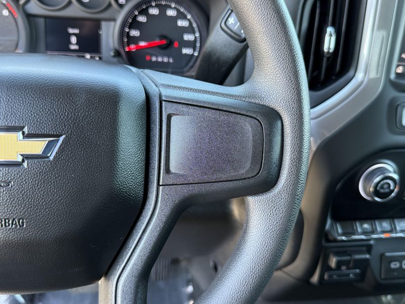 Used 2024 Chevrolet Silverado 1500 CustomImage 22