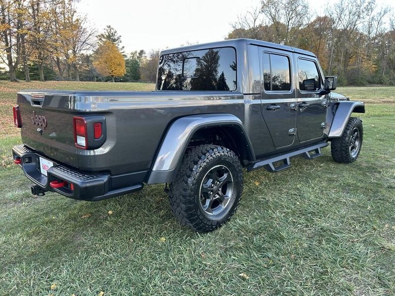 2023 Jeep Gladiator Rubicon photo 3