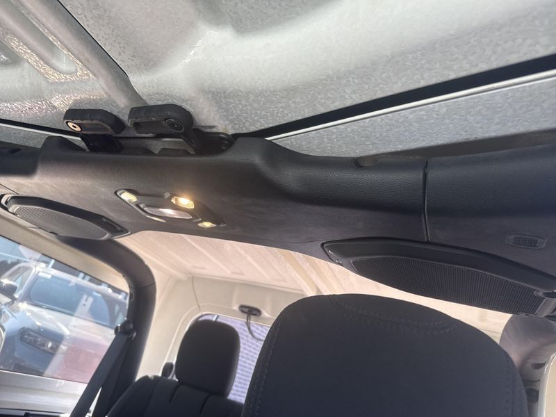 Used 2019 Jeep Wrangler SportImage 19