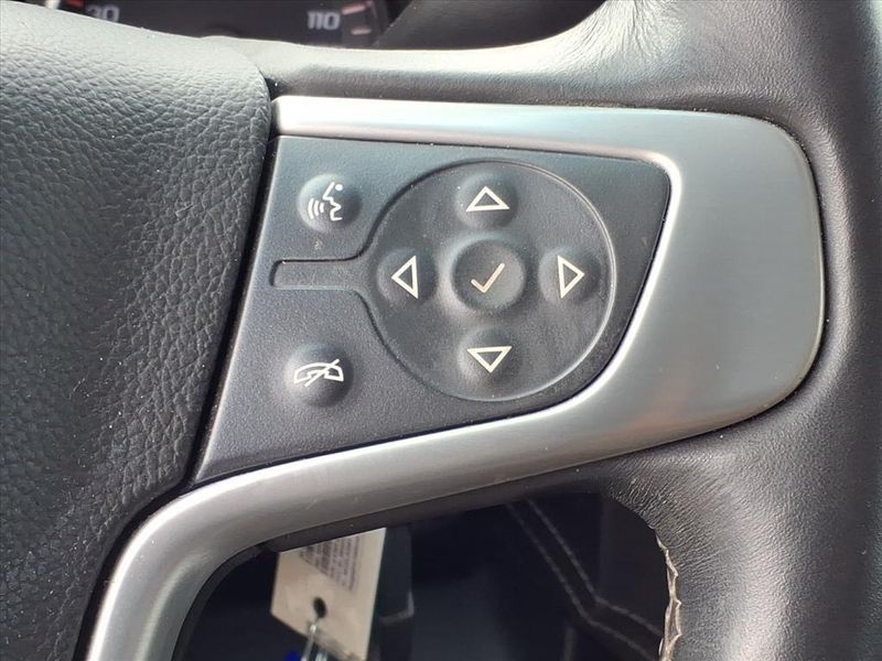 Used 2015 GMC Yukon XL 1500 SLE 1500Image 19