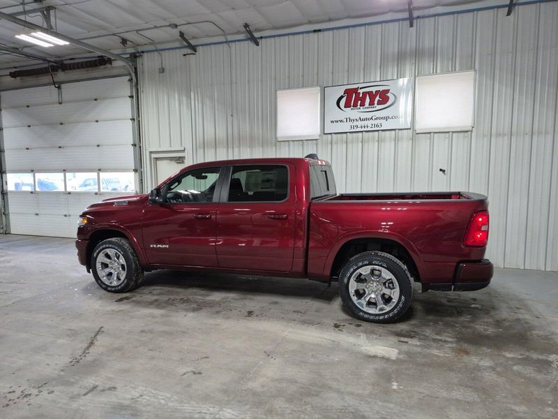 2025 RAM 1500 Big Horn Crew Cab 4x4 5