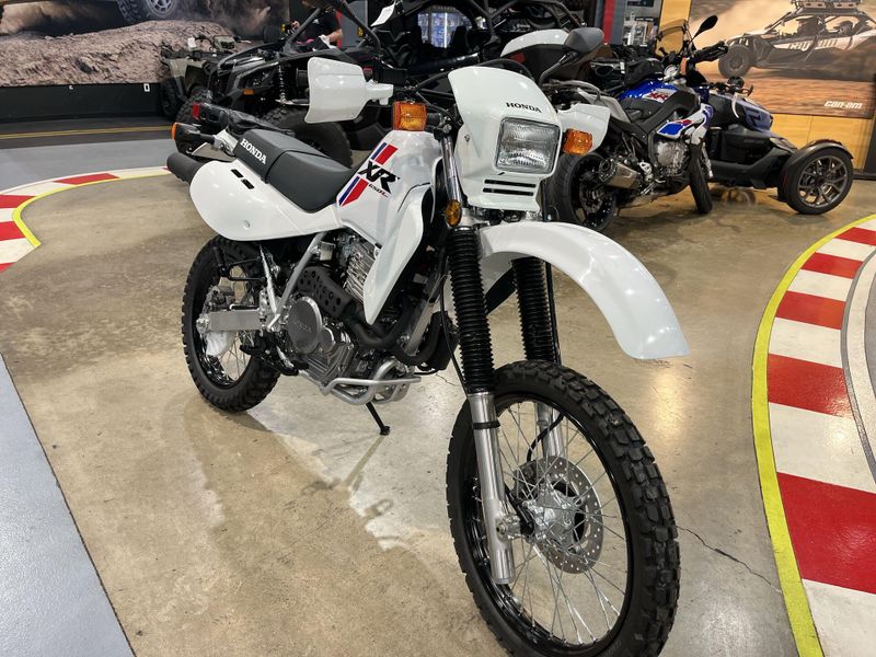 New 2025 Honda XR650L Image 18