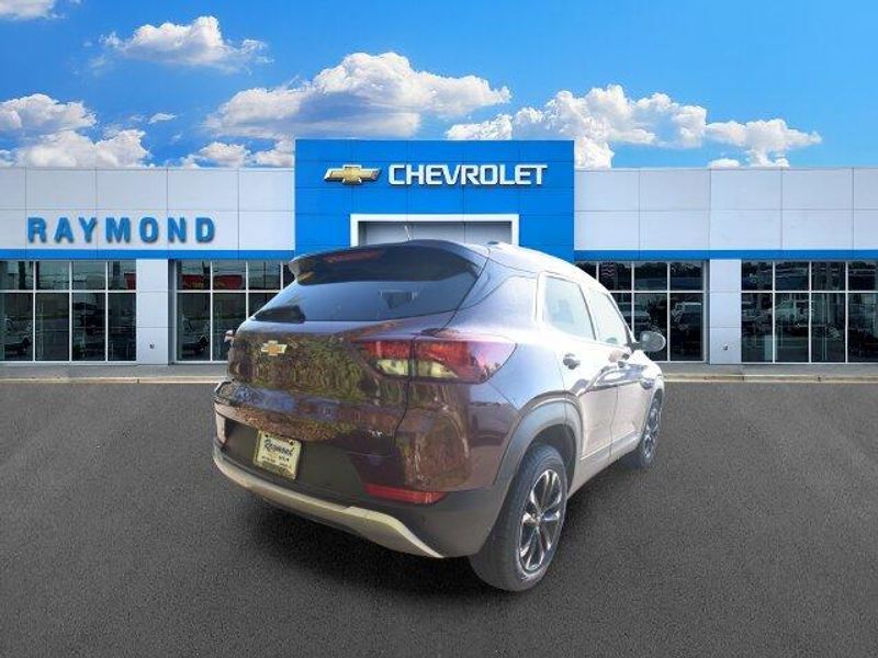 Used 2023 Chevrolet TrailBlazer LTImage 4