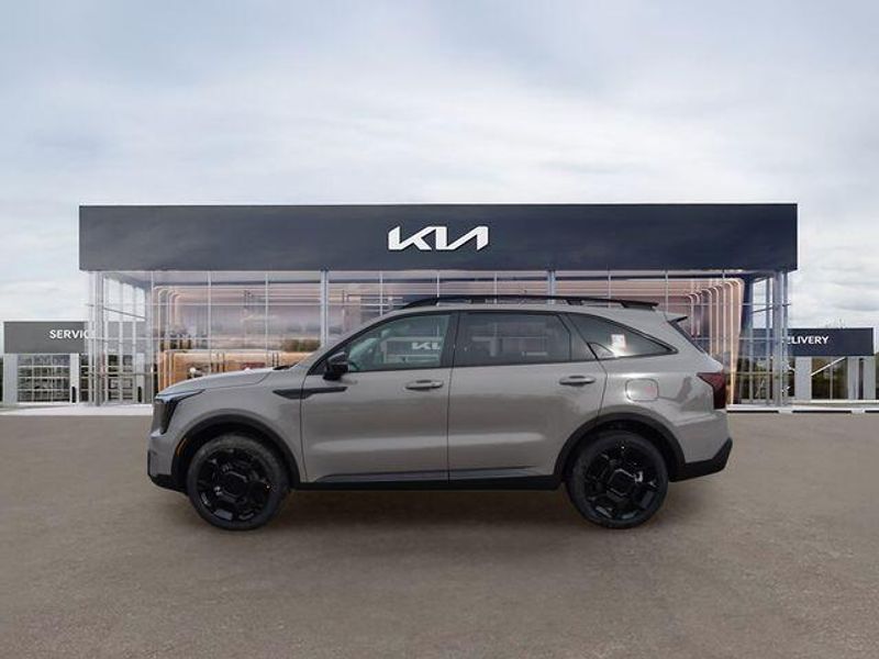 New 2026 Kia Sorento X-Line SXImage 7