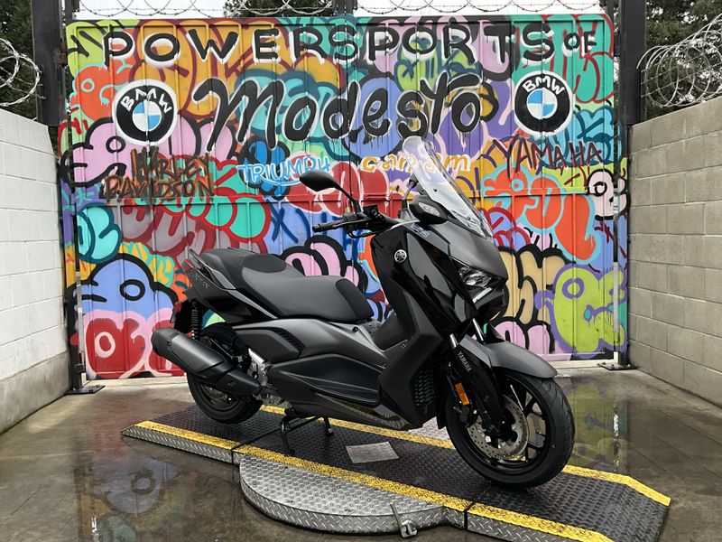 New 2026 Yamaha Xmax Image 3