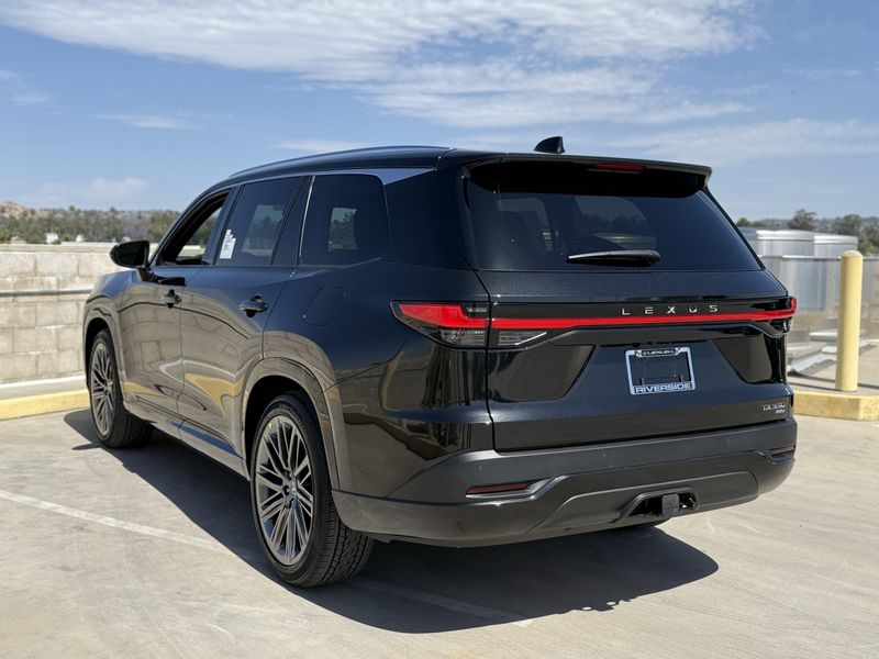 2025 LEXUS TX 350 LuxuryImage 10
