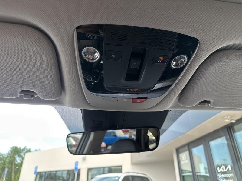 Used 2023 Kia Sorento Hybrid EXImage 32