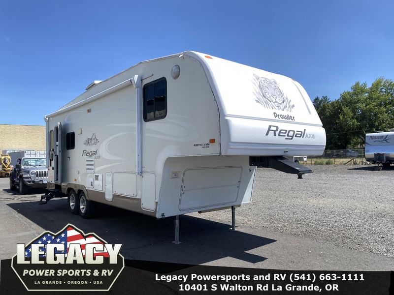 2004 FLEETWOOD PROWLER REGAL AX6 Image 1