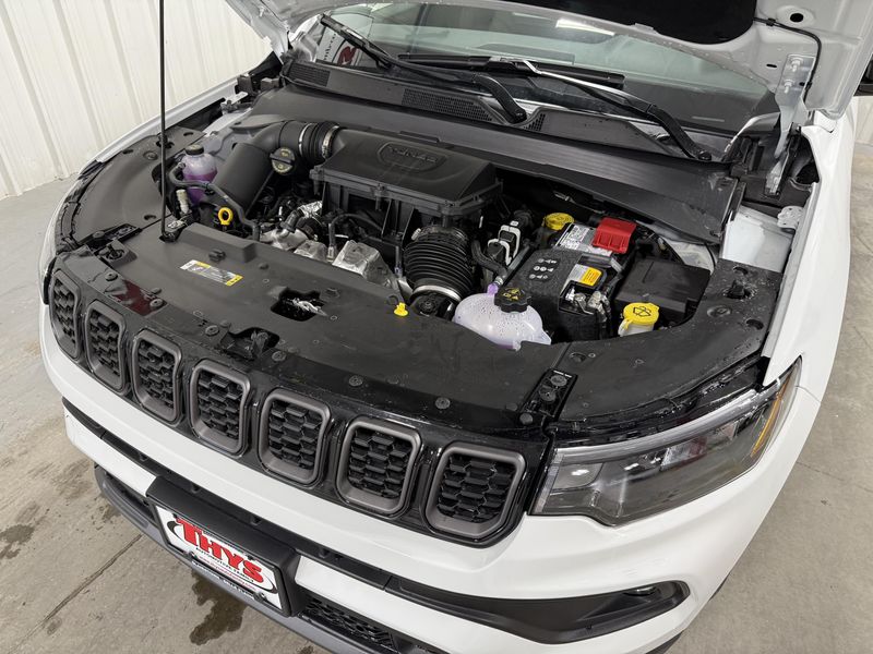 New 2026 Jeep Compass Latitude Altitude 4x4Image 18