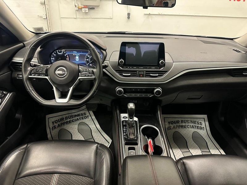 2023 Nissan Altima 2.5 SRImage 23