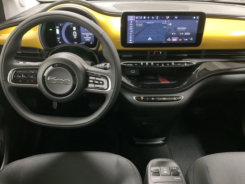 New 2026 Fiat 500e PopImage 10