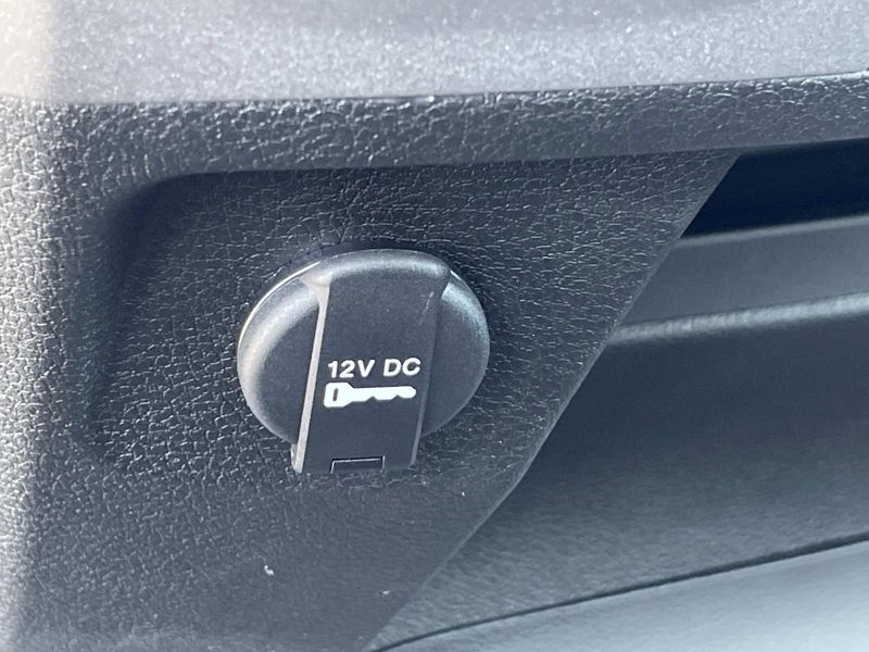 New 2024 RAM 1500 Classic Tradesman Crew Cab 4x4 5'7' Box