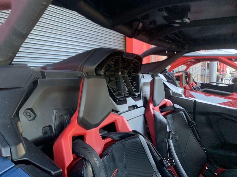 New 2025 Can-Am MAVERICK R MAX X RS WITH SMART-SHOX 999T DCT Image 19