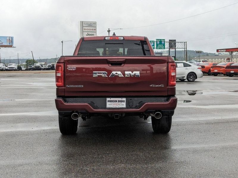 2025 RAM 1500 Laramie Crew Cab 4x4 5