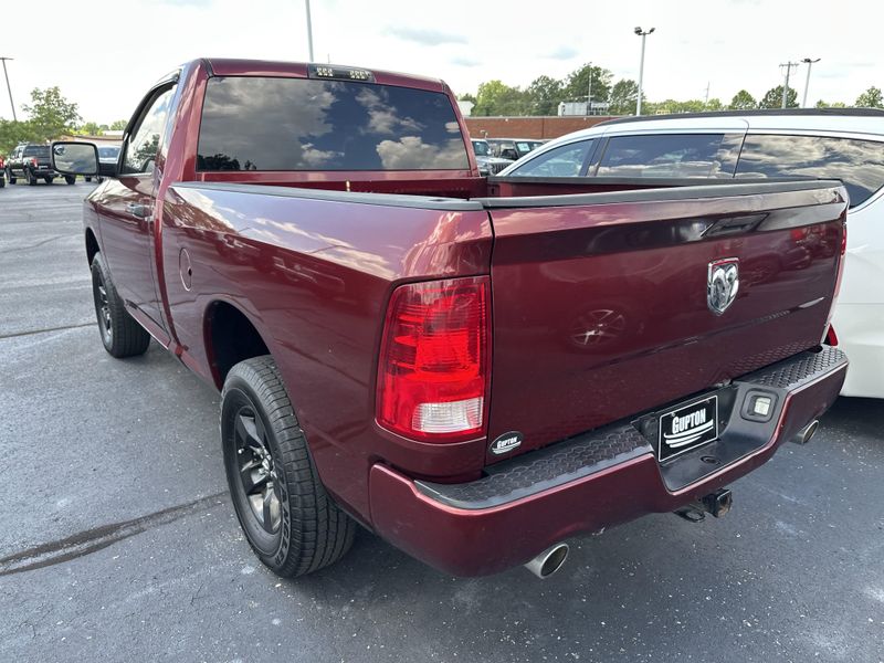 Used 2016 RAM 1500 ExpressImage 9