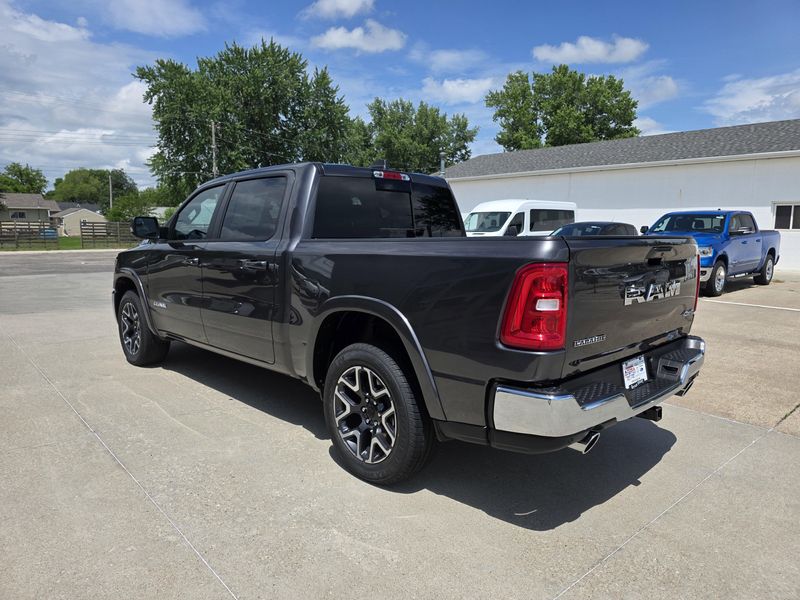New 2025 RAM 1500 LaramieImage 6