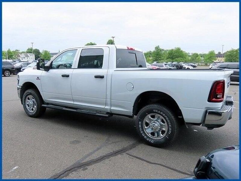 2025 RAM 3500 TradesmanImage 6