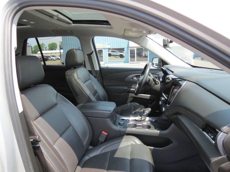 2021 Chevrolet Traverse Premier 4x4 4dr SUVImage 29