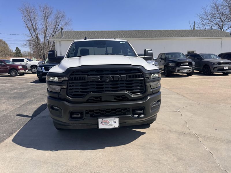 2025 RAM 2500 TradesmanImage 3