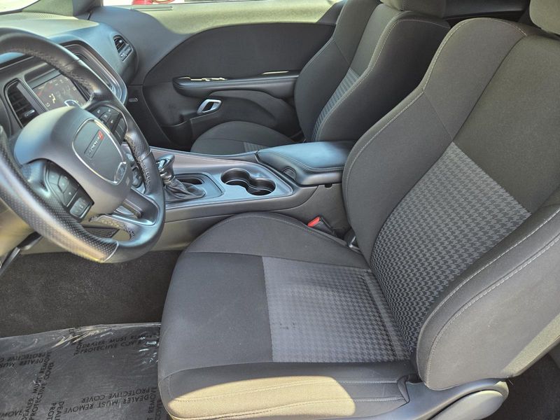 Used 2023 Dodge Challenger R/T RWD