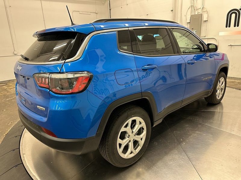 2024 Jeep Compass Latitude 4x4Image 10