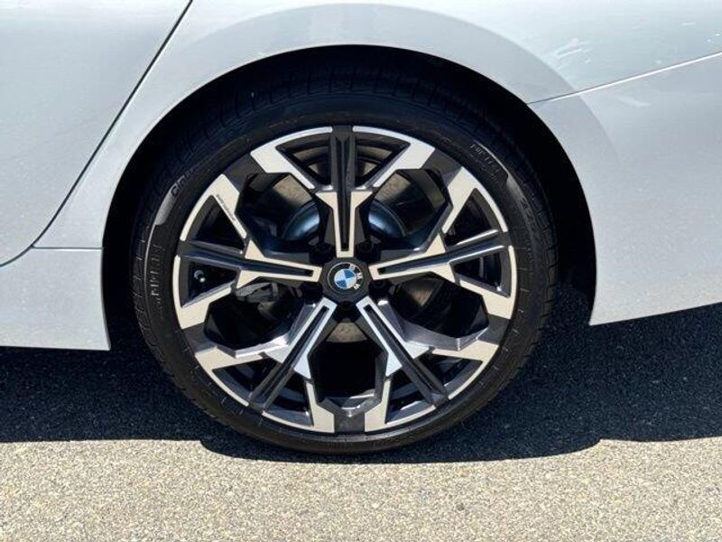 New 2026 BMW 3 Series 330iImage 14