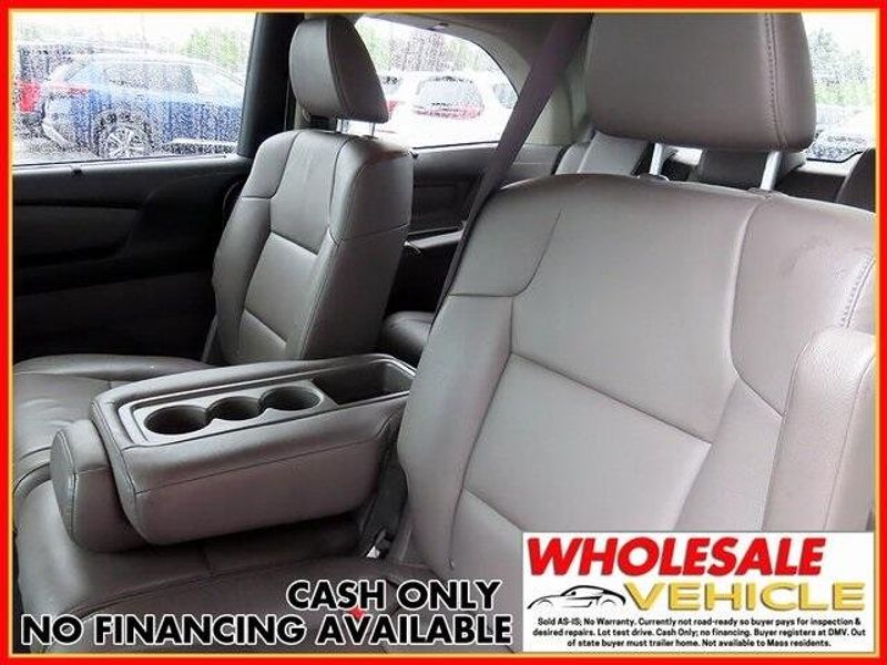 2016 Honda Odyssey Touring EliteImage 11