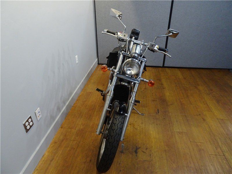 2005 Suzuki BoulevardImage 17
