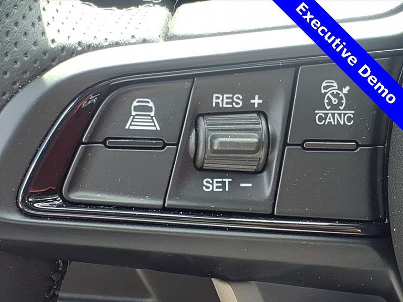 New 2025 Alfa Romeo Giulia RwdImage 17