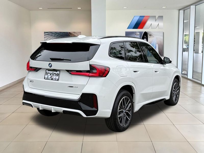 2025 BMW X1 xDrive28iImage 6