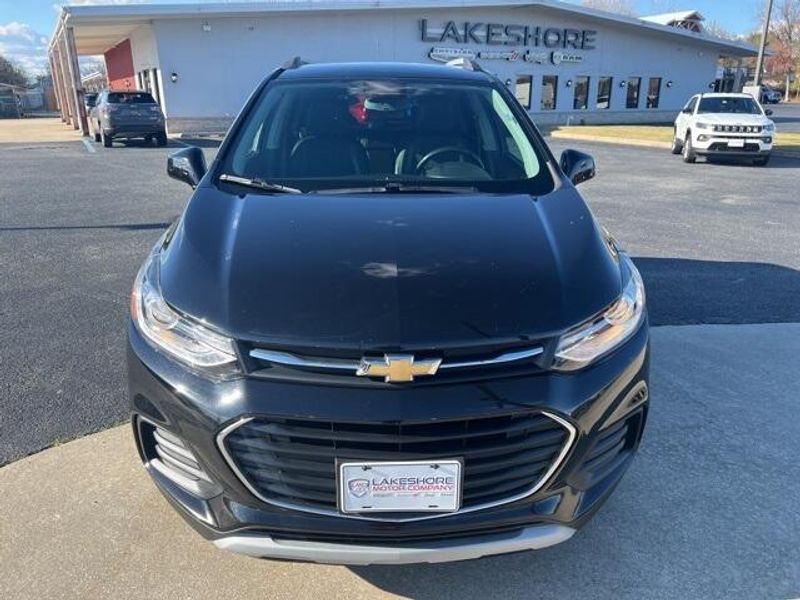 2019 Chevrolet Trax LTImage 2