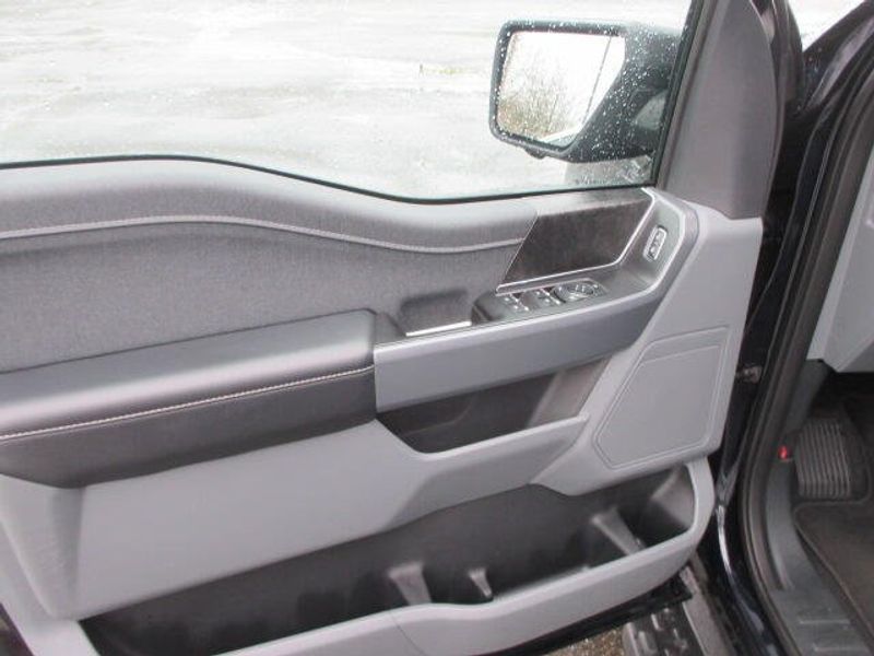 Used 2023 Ford F-150 Lightning XLImage 17