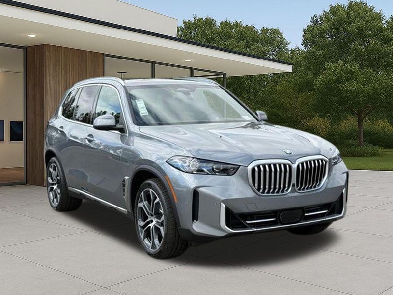 New 2026 BMW X5 xDrive40iImage 6