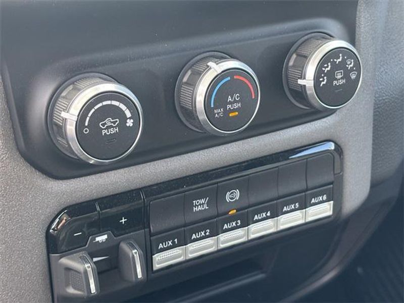 New 2023 RAM 5500 Tradesman Chassis Crew Cab 4x2 84