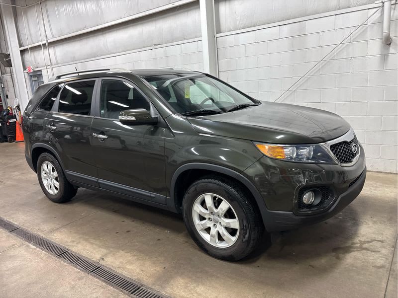2012 Kia Sorento LX photo 3